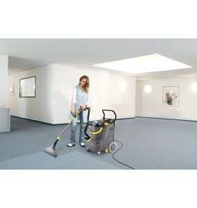 Urządzenie ekstrakcyjne Karcher Puzzi 30/4 E (1200 W | 70 W | 254 mbar) Profesjonalny odkurzacz piorący  