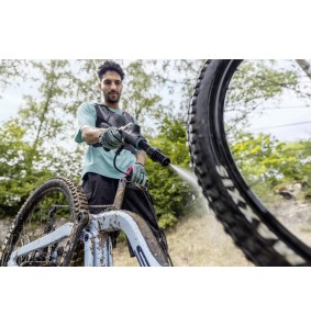 OC 6-18 Battery Set (24bar, 200l/h) myjka terenowa akumulatorowa Karcher