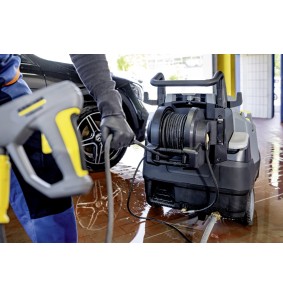 HDS 6/15 CXA (150 bar, 560 l/h) EASY!Force profesjonalna myjka Karcher