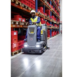 Szorowarka z fotelem dla operatora B 110 R Bp Pack