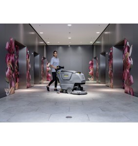 B 50 W Bp Pack 80Ah Li+FC+D51+DOSE+Rinse+Autofill (głowica dyskowa) (51 cm, 140 obr./min) Szorowarka prowadzona ręcznie Karcher