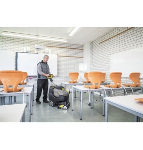 Profesjonalna szorowarka BR 45/22 C Bp Pack