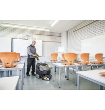 Profesjonalna szorowarka BR 45/22 C Bp Pack